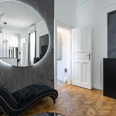 Apartamento Galaxy Cube *