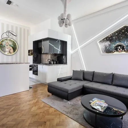 Galaxy Cube Boedapest