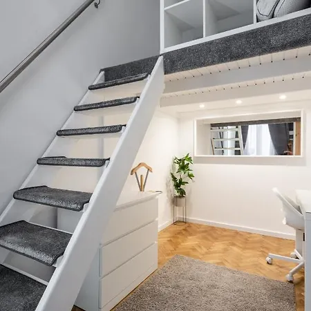 Galaxy Cube * Βουδαπέστη