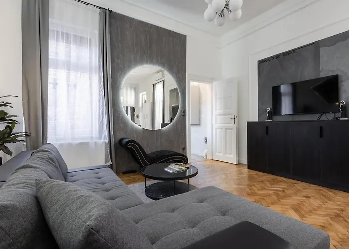 Galaxy Cube * Budapešť